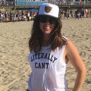 Meet your Posher, Cassandra